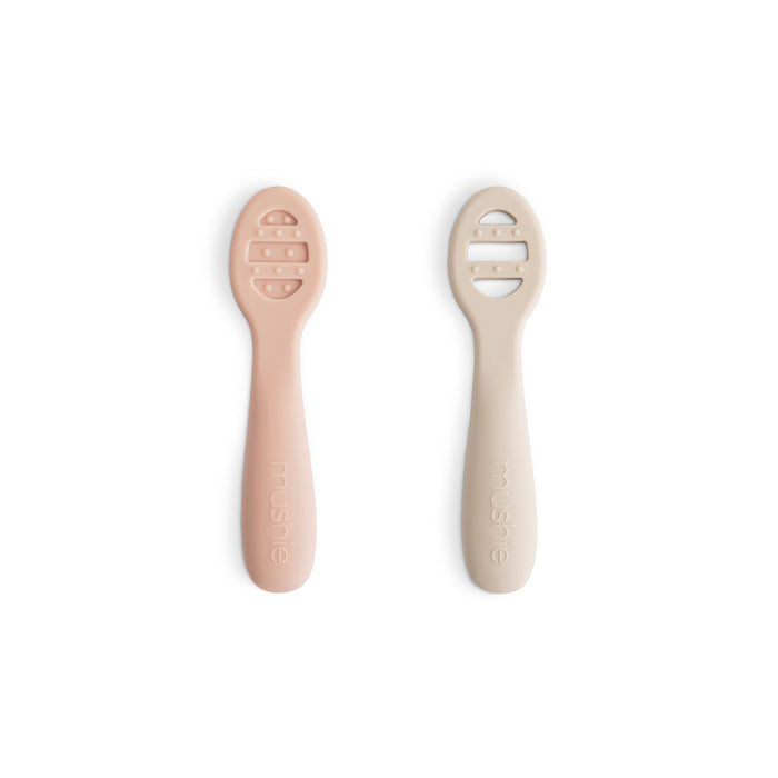 Mushie silikoninen ensilusikka 2-Pack (Blush/Sand)