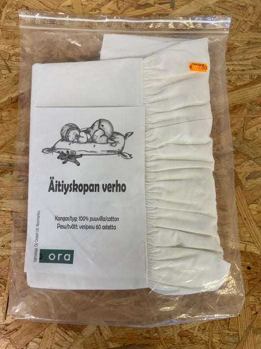 Äitiyspakkauksen verho