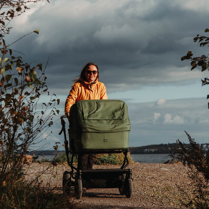 Ora Sisu - Kaksosten yhdistelmävaunut (Kääntyvät renkaat)