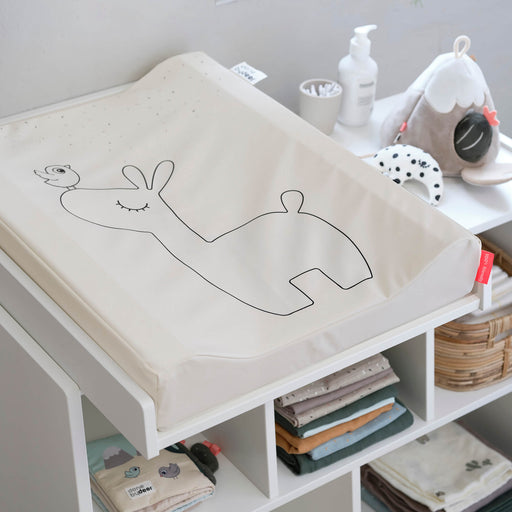 Done by Deer Lalee hoitoalusta