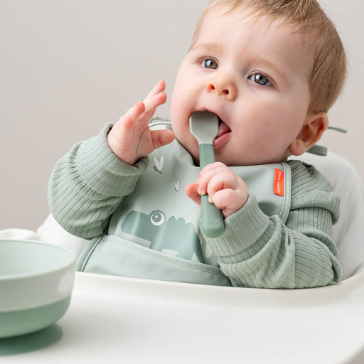 Done by Deer vauva ja ensilusikka