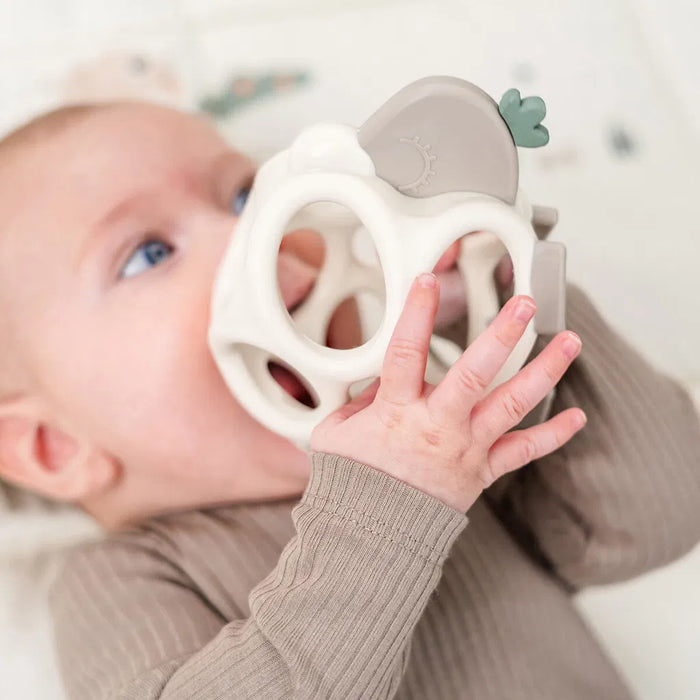 Done by Deer vauvan purulelu lammas helposti tartuttava