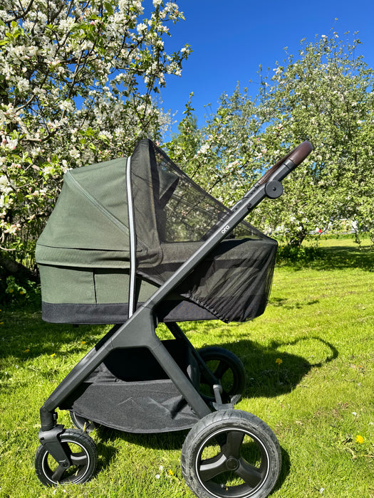 Oran hyönteissuoja plus yhdistelmävaunuissa