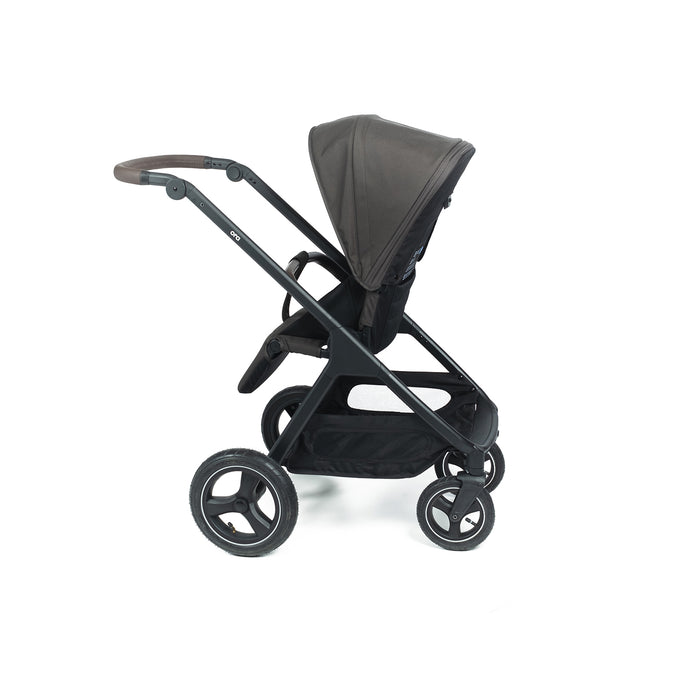 Ora Otso lastenrattaat Kaarna-sävyssä, maastoon kuin maastoon