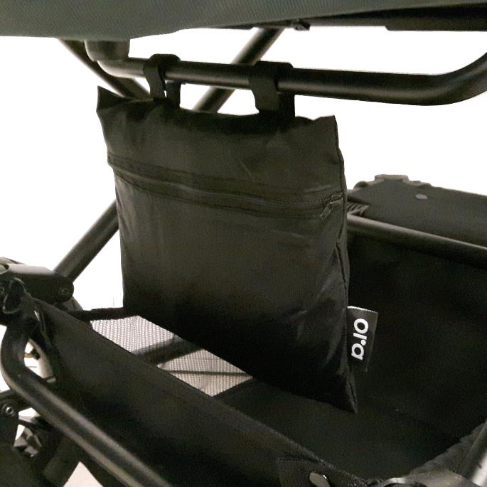 Sade- ja hyönteissuojasetti vaunuihin rungossa kiinni